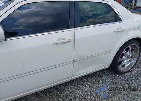 2006 Chrysler 300 Touring из США, поврежденный, VIN 2C3KA53G86H484309